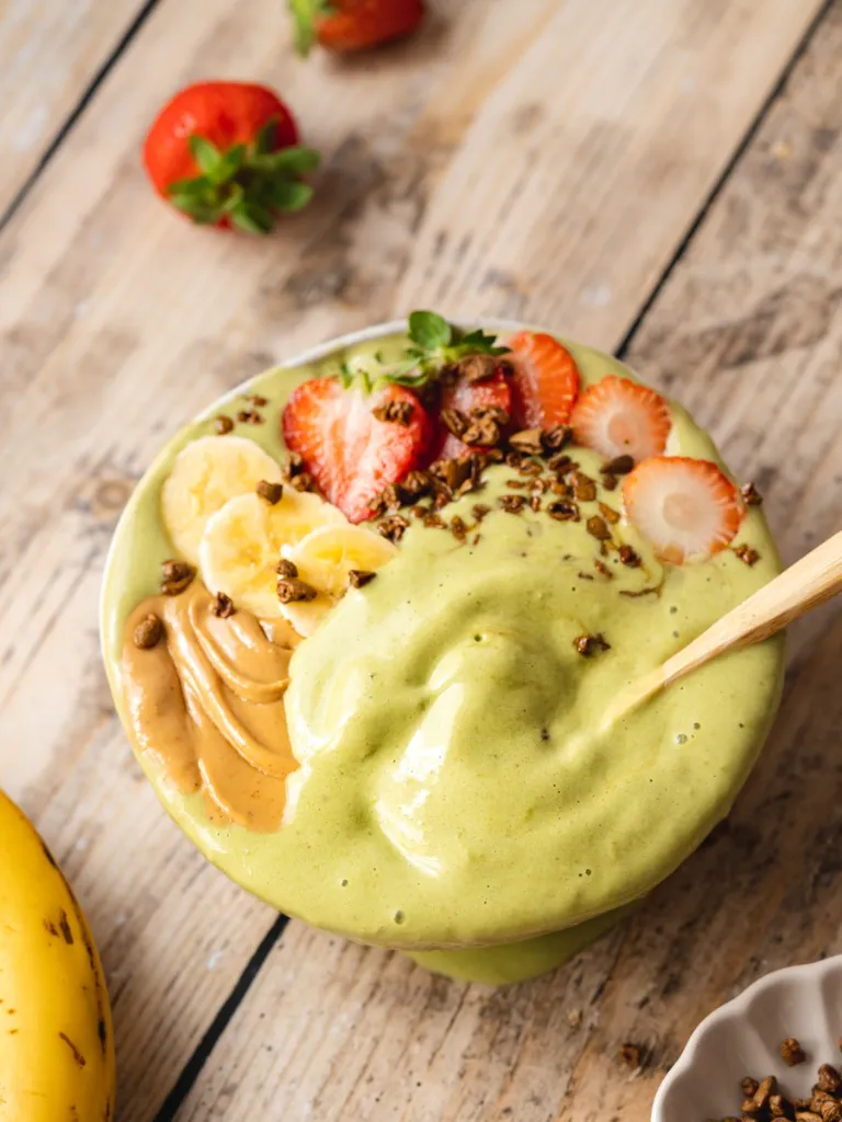 s5mkdw-matcha smoothie bowl-8.webp