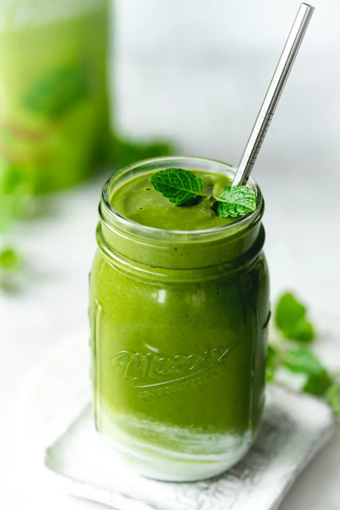 nsfikq-moringa-mint-smoothie-iswari-3.webp