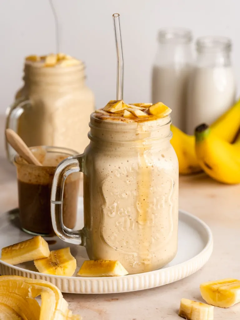yqnkga-pea protein banana almond butter smoothie-9(1).webp