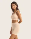 small_B10857_SHL_SmoothingShort_Shell_front-full-crop-01.webp