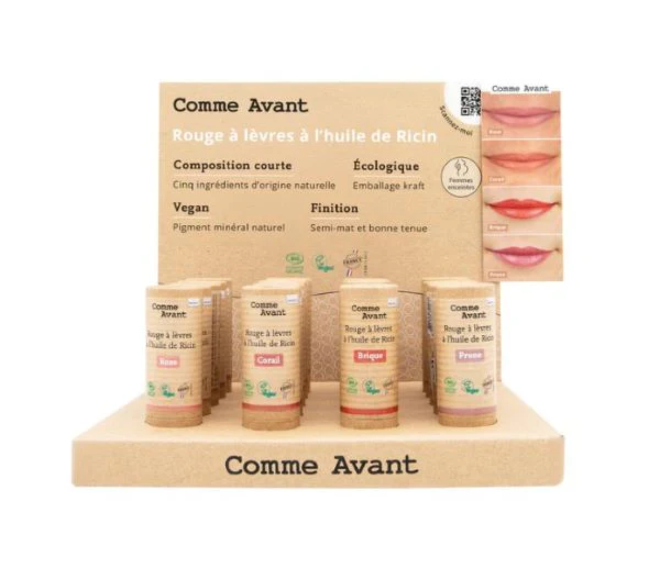 Display of 16 light-coloured lipsticks + 4 presentation products offered